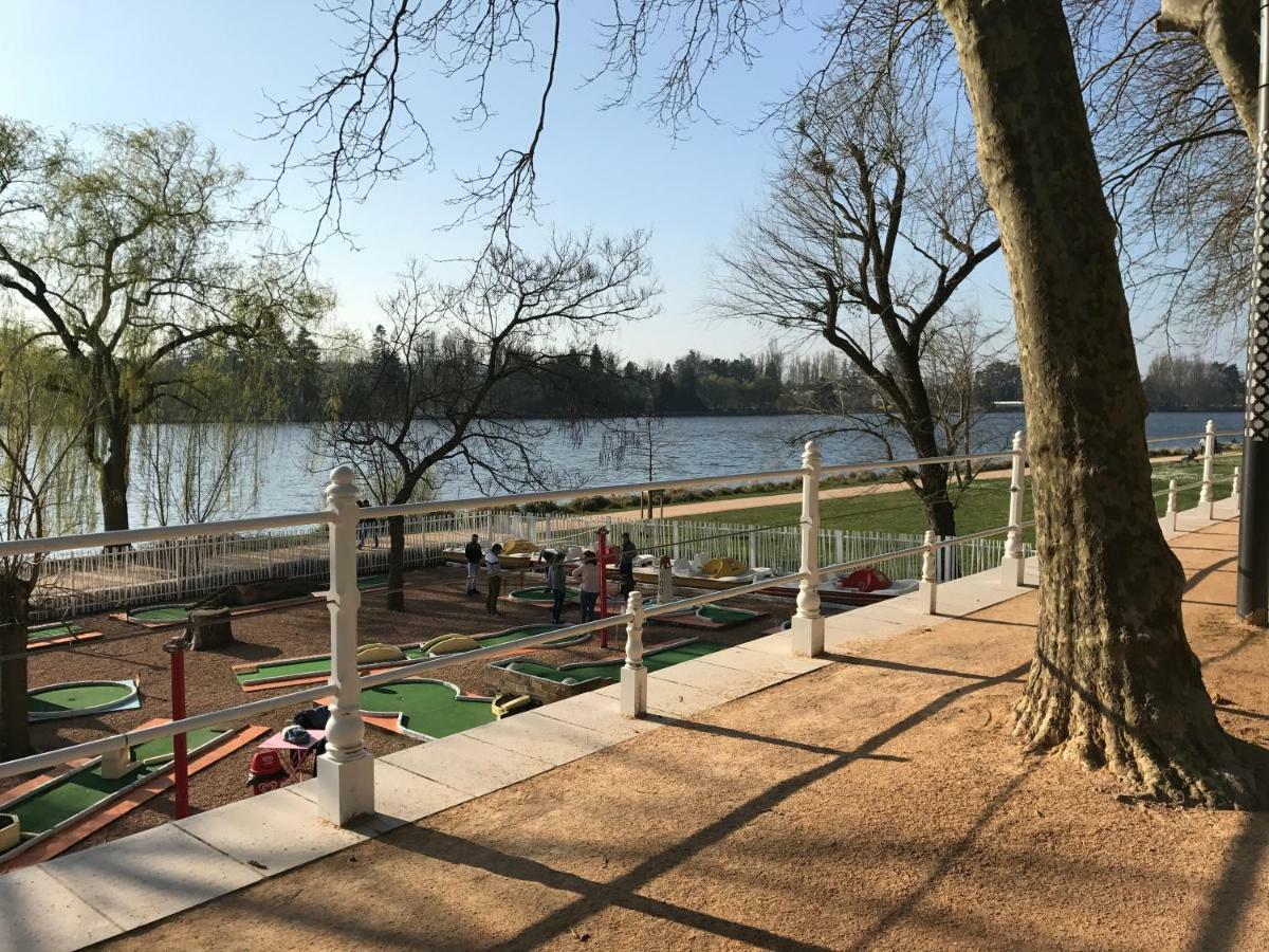Le Massilia Comble Vichy Bagian luar foto